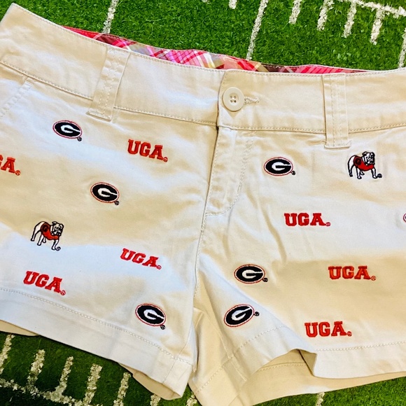 UGA Women's Cargo Shorts - Cream - Picture 1 of 3